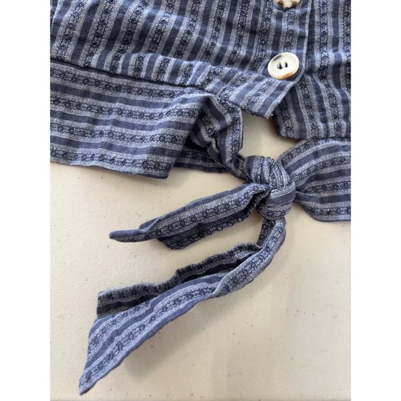 Maurices Top Size 1X Striped Short Sleeve Button Up Tie Front Navy Blue Gray - Picture 8 of 9